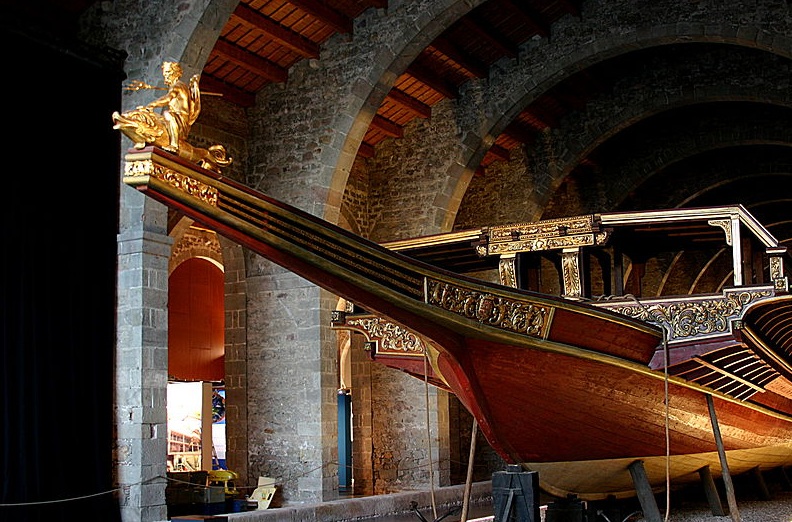 Inside the Museu Marítim