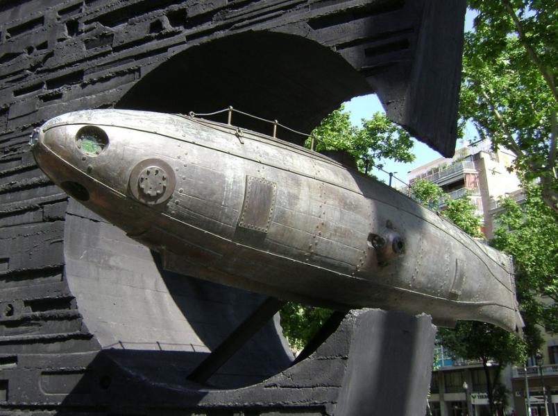 Model of Narcis Monturiol's submarine, Diagonal