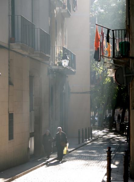 Carrer de Sant Pere més Baix