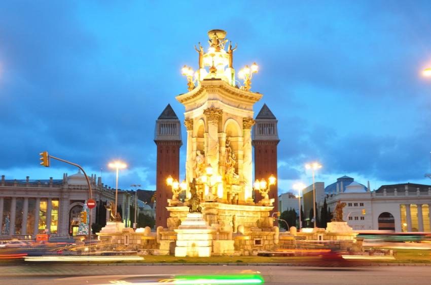 Jujol's fountain  in the Plaça d'Espanya