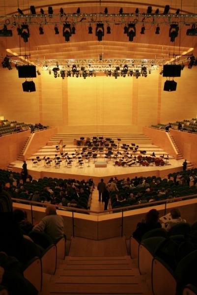 Inside the Auditori