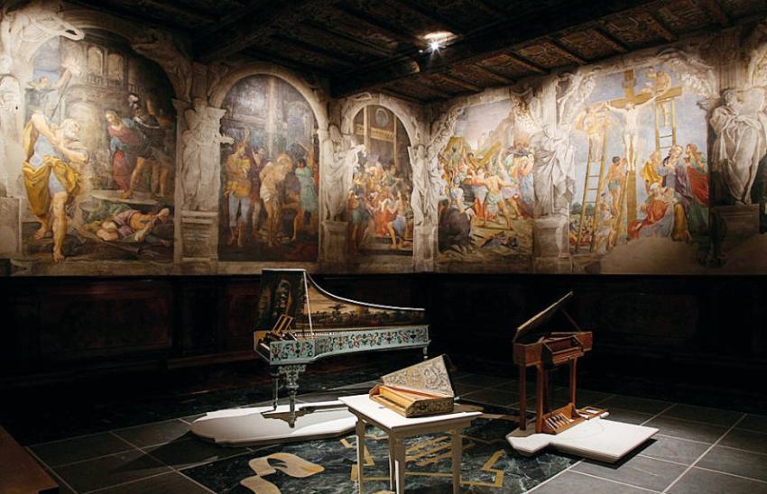 Crypt of San Colombano