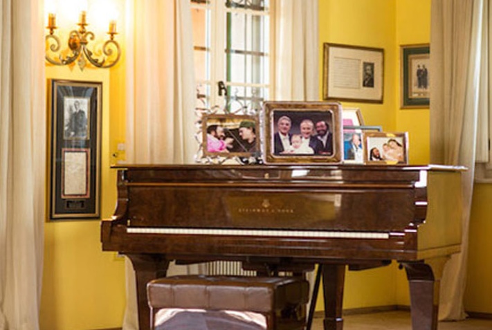 Pavarotti's Piano