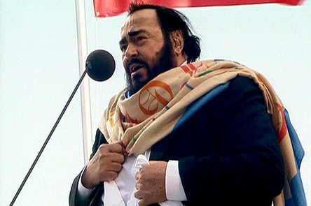 Pavarotti in St Petersburg Pavarotti in St Petersburg