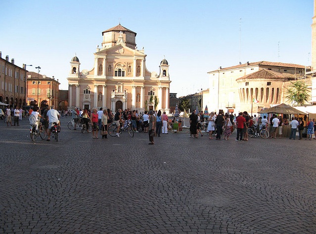 Piazza dei Martiri, Carpi Piazza dei Martiri, Carpi