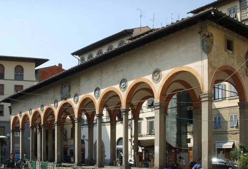 Loggia del Pesce, by Vasari