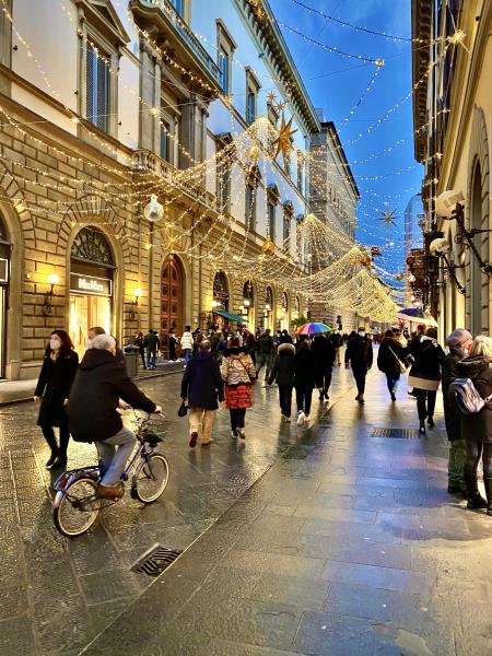 Via de’ Tornabuoni. Via de’ Tornabuoni.