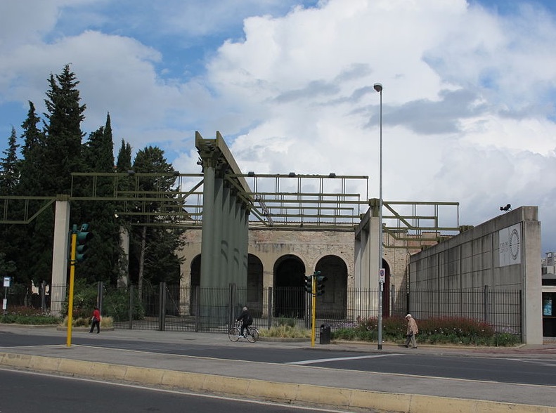 Stazione Leopolda Stazione Leopolda