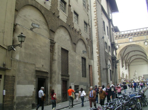 San Pier Scheraggio facade San Pier Scheraggio facade