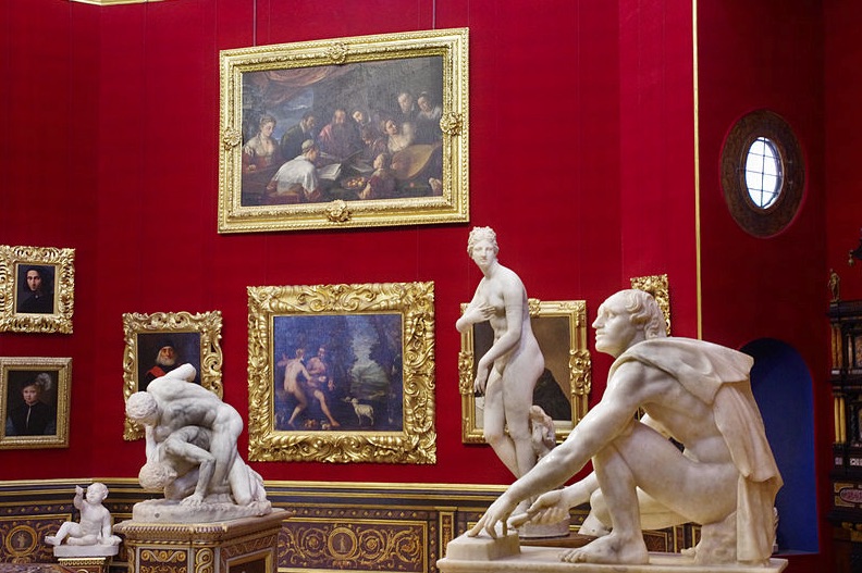Tribuna with Venus of the Medici Tribuna with Venus of the Medici