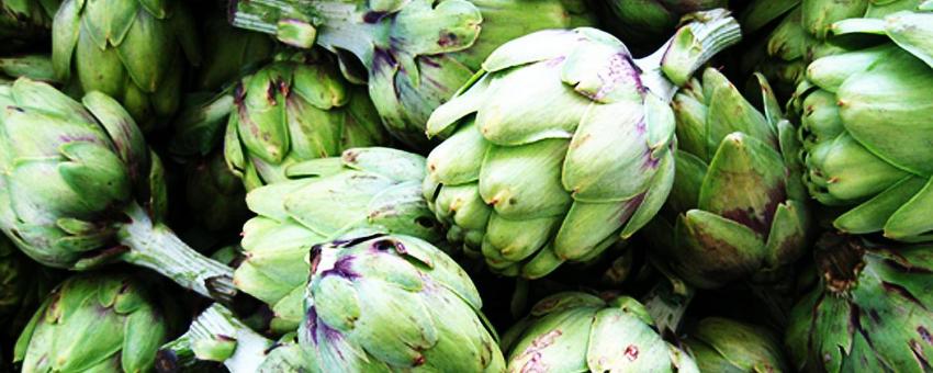 Artichauts au marché de Monteux