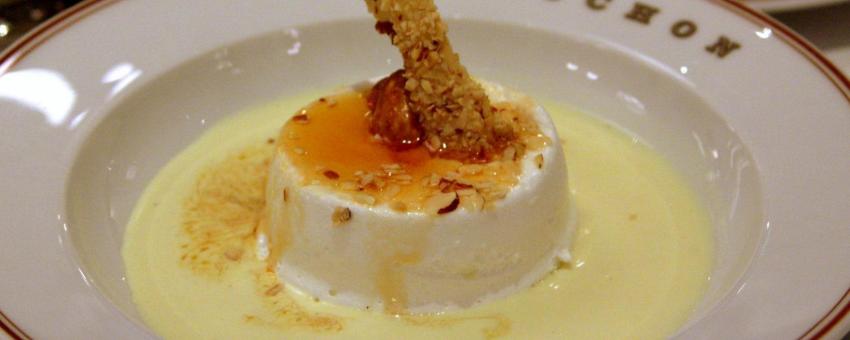 Ile Flottante at Bouchon