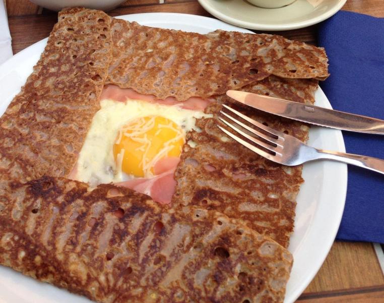 A galette complète, a type of Breton galette (galette bretonne) with ham, a fried egg and cheese, in Annecy, Haute-Savoie, France.