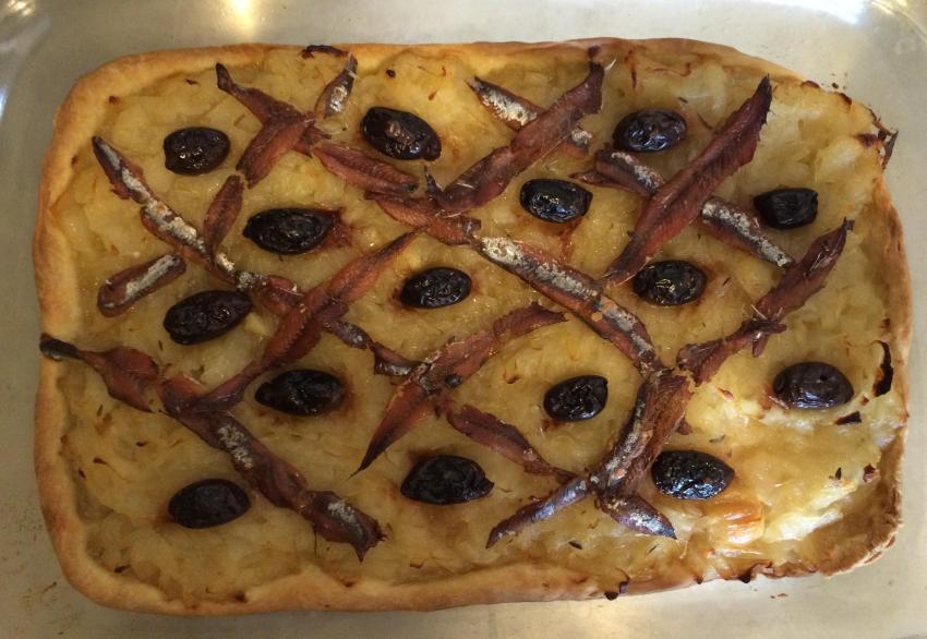 Typical pissaladière.