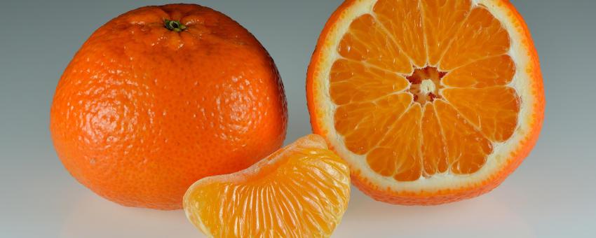 Mandarins – whole, halved and peeled segment