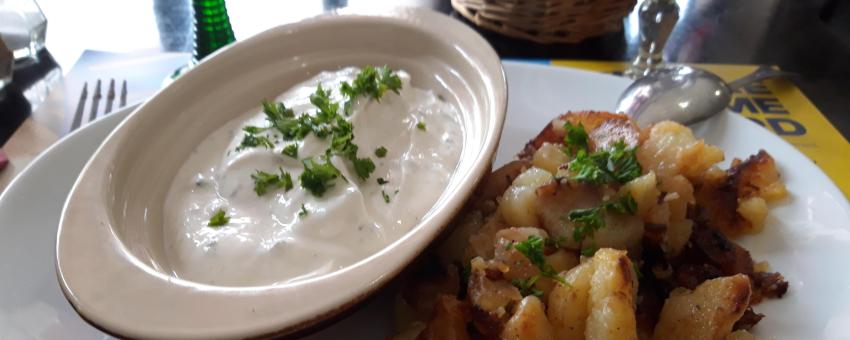 Bibeleskaes servi dans une brasserie de Strasbourg.