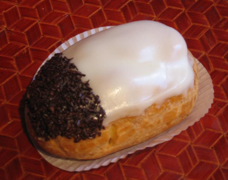 salambo or gland - pastry