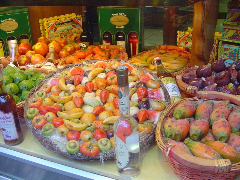 Frutta martorana -  traditional marzipan sweets