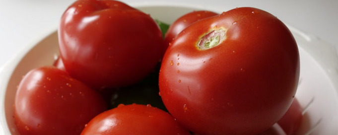 Fresh Tomatoes, Green Pepper, Red Onion, and English Cucumbers