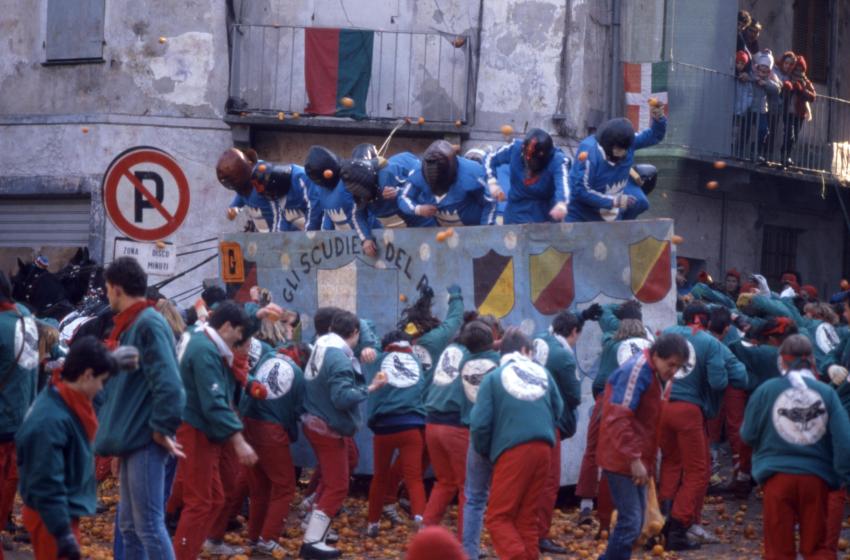 Ivrea Carnival - Orange battle