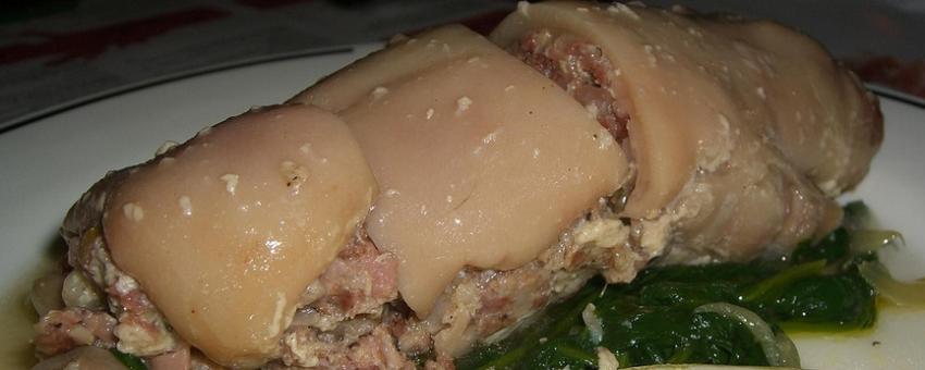 Pig's trotter filled with cotechino Pig's trotter filled with cotechino