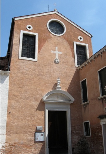 Side door of S. Giacomo dall'Orio Side door of S. Giacomo dall'Orio