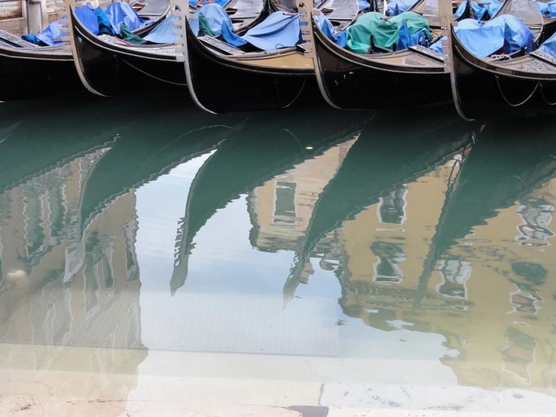 Gondolas in Bacino Orseolo Gondolas in Bacino Orseolo