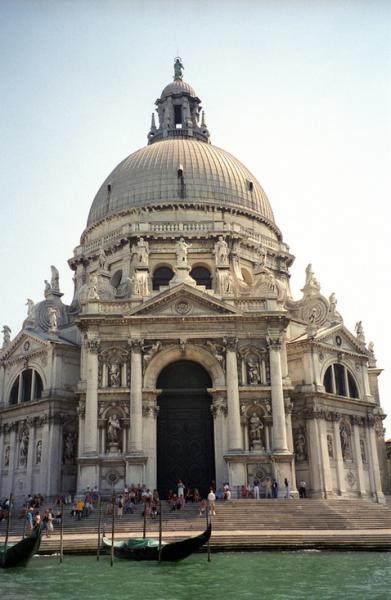 Longhena's S. Maria della Salute