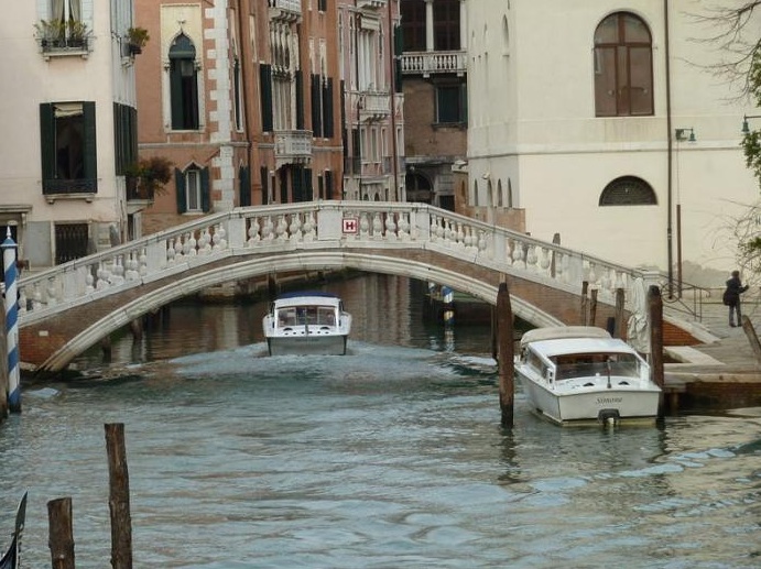 San Lorenzo bridge today San Lorenzo bridge today