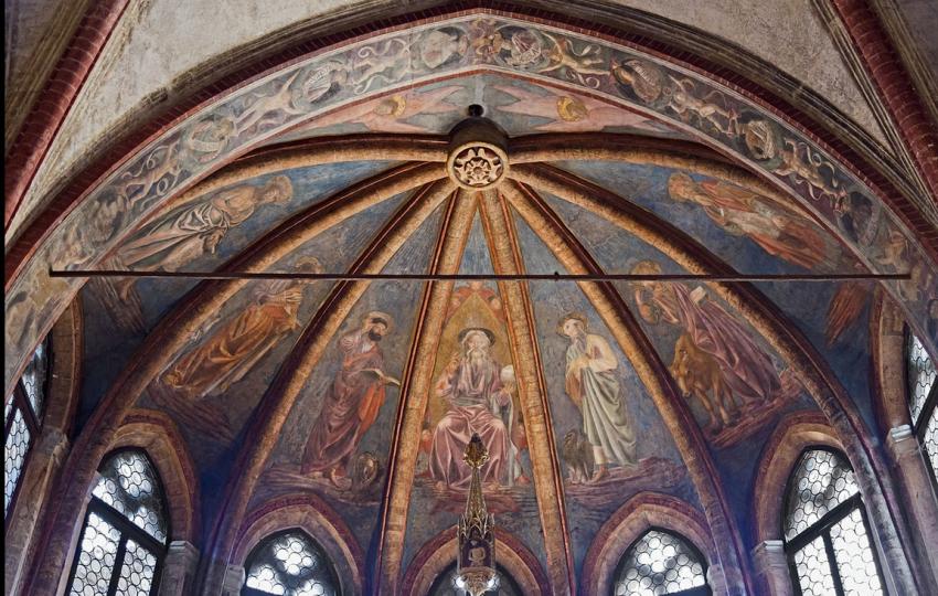 S. Tarasio Chapel frescoes in S. Zaccaria